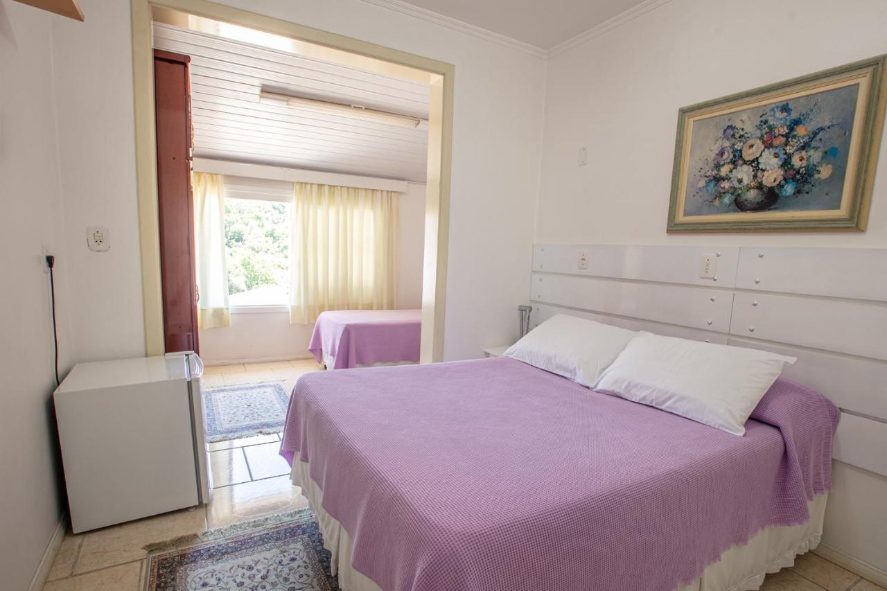 Hotel Pousada Casa Tasca เบงโต กองซัลเวส ภายนอก รูปภาพ