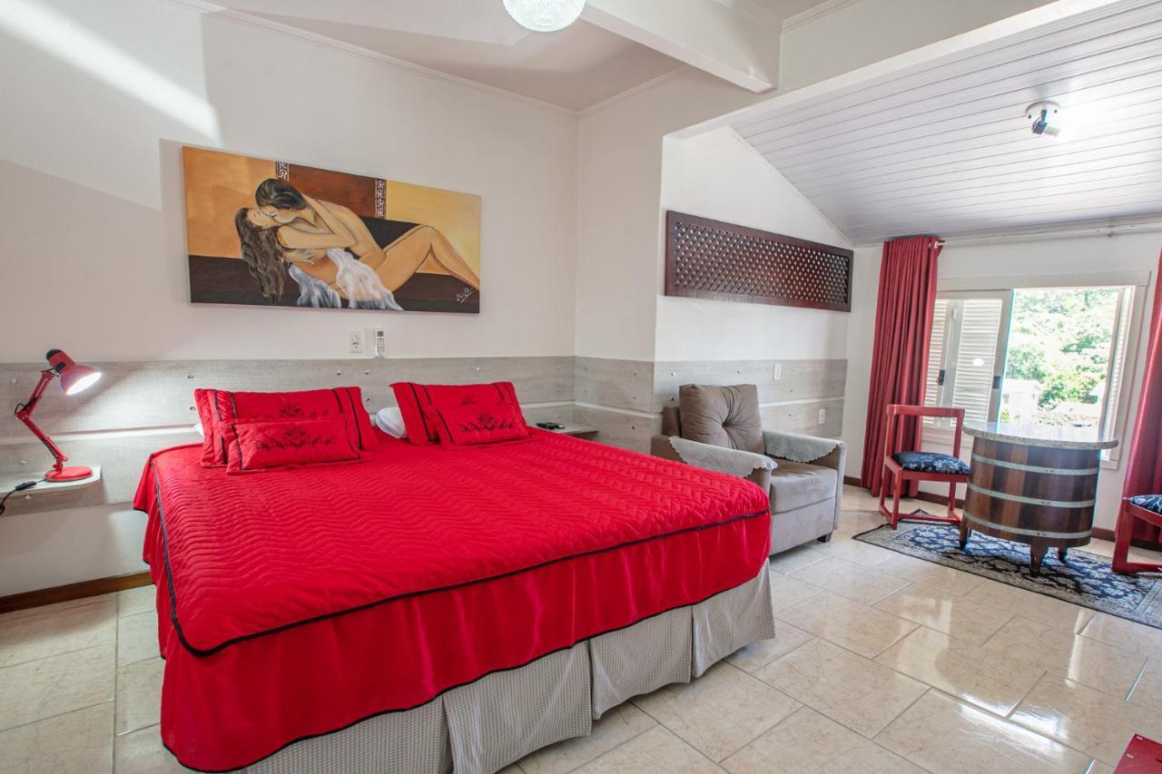 Hotel Pousada Casa Tasca เบงโต กองซัลเวส ภายนอก รูปภาพ