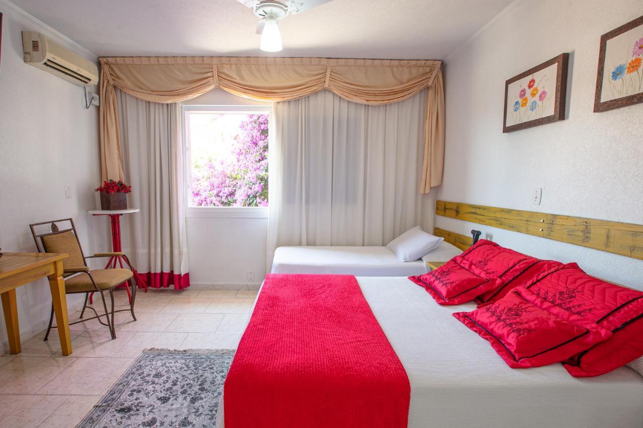 Hotel Pousada Casa Tasca เบงโต กองซัลเวส ภายนอก รูปภาพ