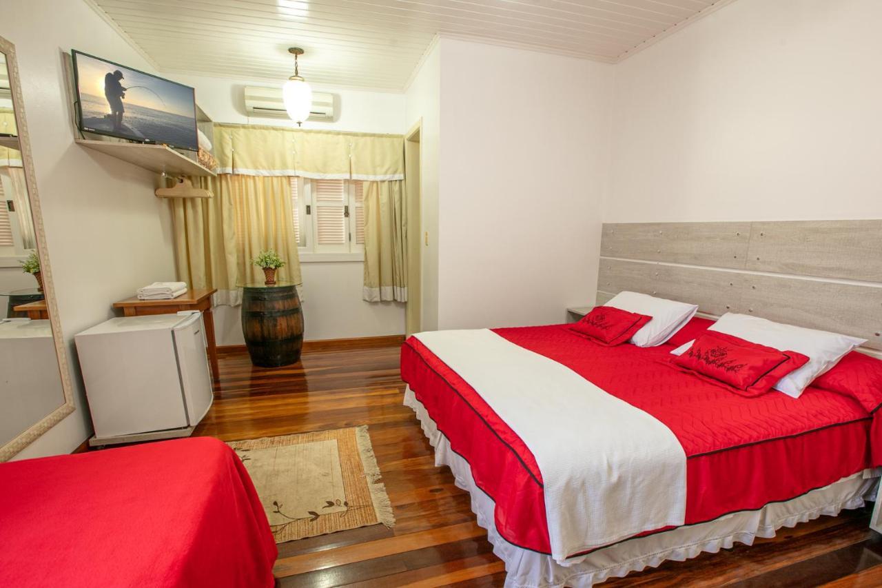 Hotel Pousada Casa Tasca เบงโต กองซัลเวส ภายนอก รูปภาพ